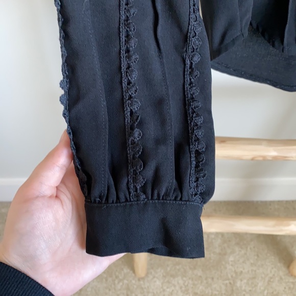 Lulu’s On A Whimsy Black Button Up Top Sz XS - Picture 5 of 7